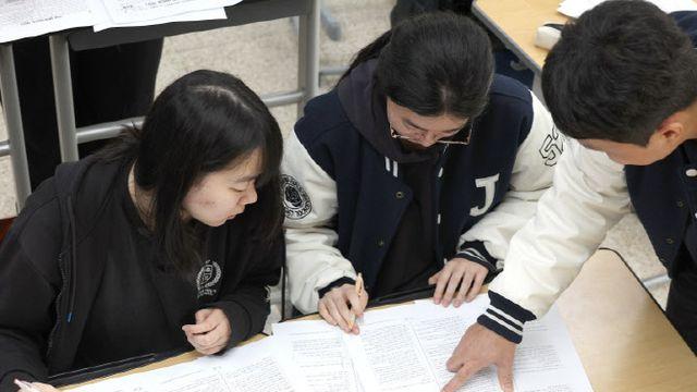 수능 가채점 분석…”‘불영어’가 ‘SKY’ 입시 최대 변수”