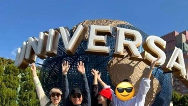 '유방암 투병' 박미선, 이봉원과 가족 여행 