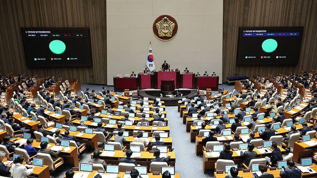 어선 승선자에 구명조끼 착용 의무화…국회 본회의 통과