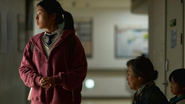 '어쩔수가없다' 아니었다…제작자들이 뽑은 '올해의 한국 영화' 1위는 이것