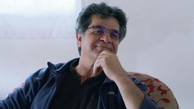 3대 영화제 석권 감독, 또 징역형 받았다…출국 금지 처분