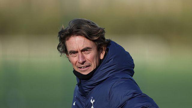 “진정한 팬 아니야” 작심발언 토트넘 감독, 비카리오 응원가 나오자 “3천 원정 팬 고마워”