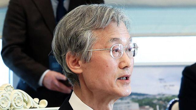 조희대, 李대통령 앞서 