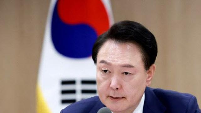 공휴일로 지정한다면 12월 4일![현장에서]