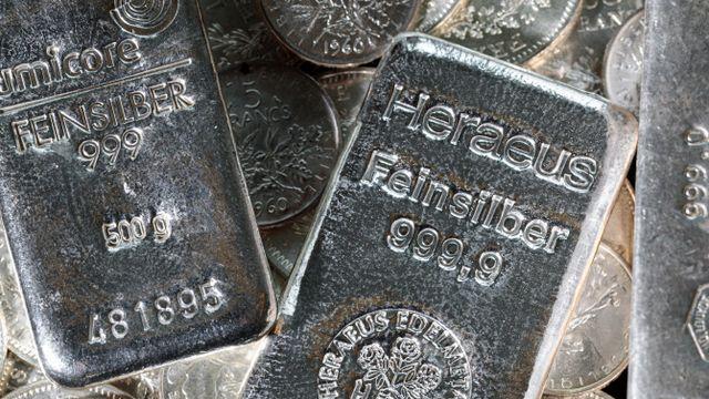 AI주서 빠져나간 돈 어디갔나 했더니…금·은에 몰렸다?