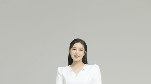 ‘10년째 대체불가’ 송가인, 미스트롯4 마스터 복귀·LA 단독공연 확정