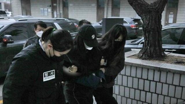 석달간 수차례 폭행…‘16개월 영아 학대살해’ 친모·계부 송치