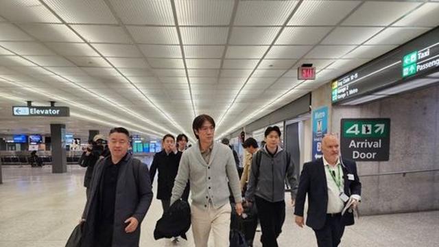 홍명보 감독, 조추첨 참석차 美도착…