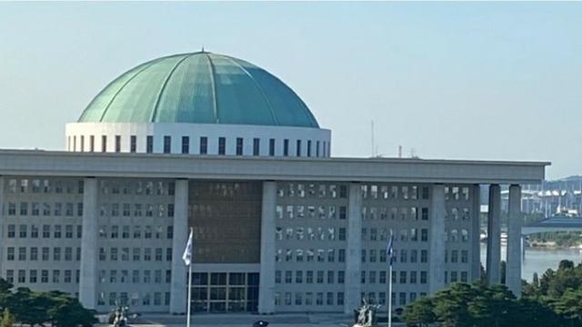 728조 규모 2026년 예산 국회 통과…5년 만에 법정기한 내 처리