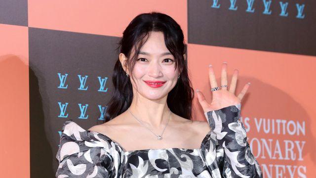 ‘예비 신부’ 신민아, 미모가 제철…♥김우빈은 좋겠네