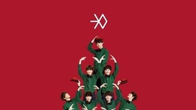 엑소 ‘첫눈’, 실제 첫눈 내리자 차트 역주행… 멜론 톱100 3위 [왓IS]