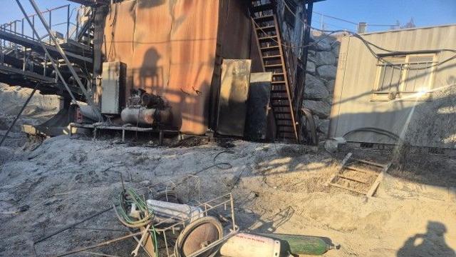 당진 채석장 기계실서 방화 추정 화재…경찰 수사 착수