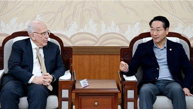 유정복 인천시장, 존스홉킨스대 글로벌 생명공학 교수진 접견