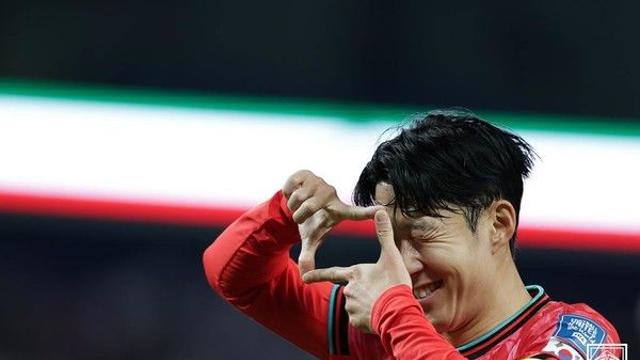 역시 손흥민! ‘디애슬레틱’ 선정 亞 월드컵 스타 1위! 음바페·홀란·야말 1-3위 ‘메날두는?’