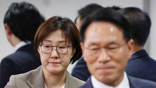 ‘인사청탁’ 논란 김현지…또다시 ‘비선 실세’ 의혹 도마 위로