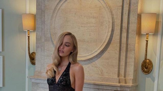 여기서 골라봐! 연말 파티 룩 & 데일리 룩을 한 번에 완성할 블랙 드레스 25