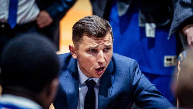 한국 농구사 최초 외국인 감독 등장→32년 만의 올림픽 진출 목표…라트비아 출신 마줄스 부임 [오피셜]