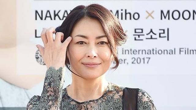 '러브레터' 故 나카야마 미호, 자택 욕조서 숨진 채 발견…오늘(6일) 1주기