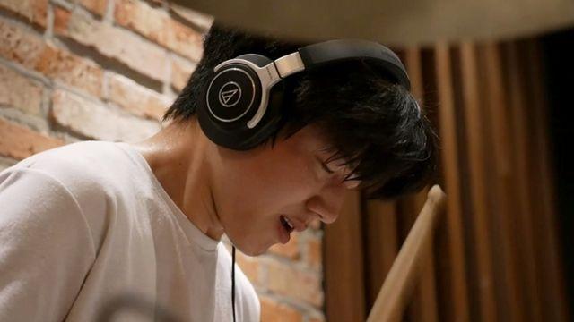 데이식스 도운, 낚싯대 대신 드럼채…엉덩이까지 땀으로 젖은 열정 (나혼산)