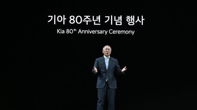 정의선 앞에서 ‘굴욕史’ 공개한 기아…“실패까지 기록해 100년 도전”