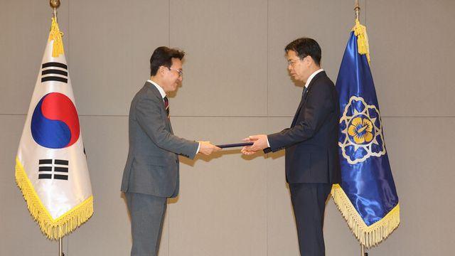 이 대통령, 강형석 농식품부 차관 면직