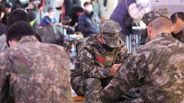 법원, 후임병에게 ‘서류 위조’ 지시해 다섯 차례 휴가 나간 군인에 집행유예