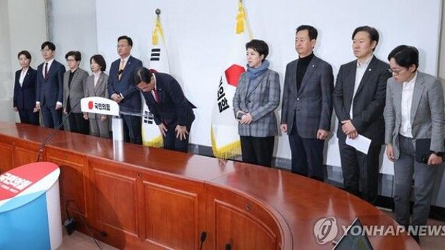 [이슈] 국힘, '사과파·非사과파'의 분화···'장동혁 리더십' 시험대, '비대위' 전환 꿈틀