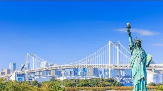 의외로 짝퉁이 아닌 동상,,