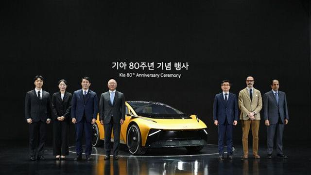 두 바퀴 자전거부터 전기차까지 기아 80년의 여정