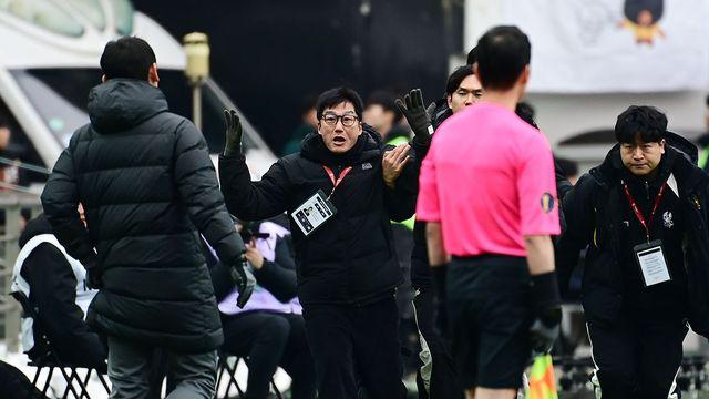 '이정효 퇴장' 골보다 먼저 나온 '레드카드'…전북 코리아컵 결승서 이동준 골로 1-0 리드 (전반종료]