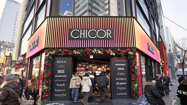 신세계百 '시코르' 명동·홍대점 잇달아 오픈…외국인상권 공략