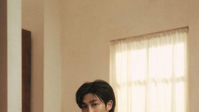 BTS RM, 완전체 복귀 어려움 토로 “해체가 나을까 고민도, 하지만…” [왓IS]