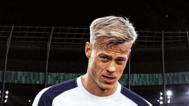 토트넘, 판 더 펜과 호흡 맞춘 00년생 네덜란드 CB 주시 중 “내년 786억 들여 영입 원해”