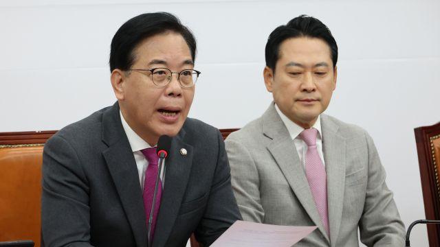 국힘 “민중기 특검, 민주당 금품 의혹 덮었다”… 즉각 수사 촉구