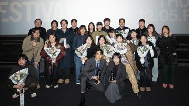류승완 감독→전여빈 시상, 대상 '별과 모래'...2만 23명 역대 최다 관객 '폐막' [서울독립영화제 2025]