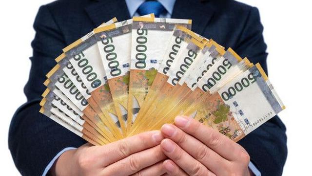 세계 억만장자 3000명 눈앞…한국은 7명 줄어 31명