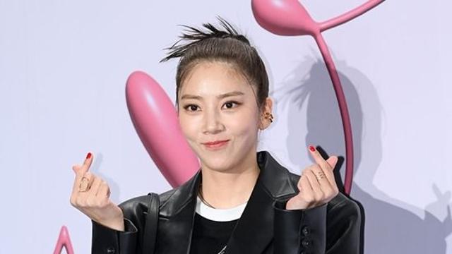 손담비, 해이 '명품 가구' 무리하더니…수액 맞고 고압 산소 