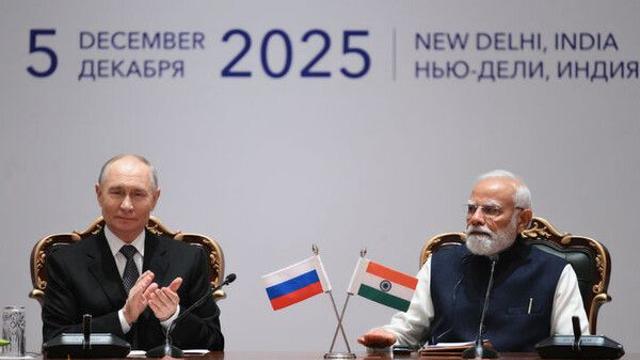 인도-러시아, 북극 군사·해운 동맹 전면 확대…핵잠수함 임대까지 합의