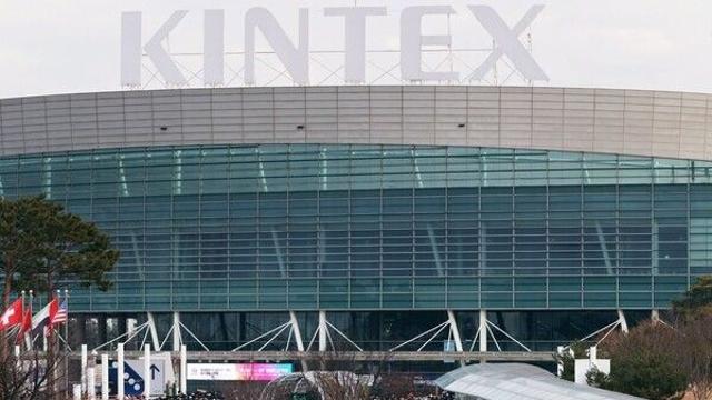 관람객들의 시선을 사로잡은 스테이지 무대!…‘AGF 2025’ 2일차 성료