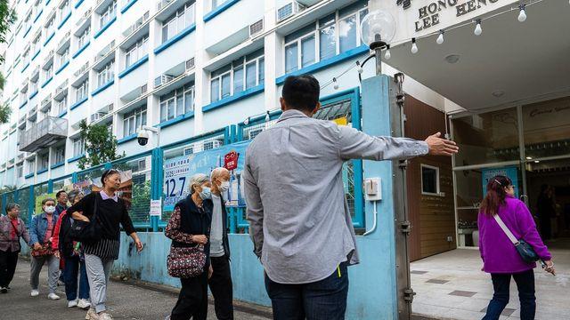 홍콩, 침통 분위기 속 의회 선거…'최저' 2021년 투표율은 넘겨(종합)