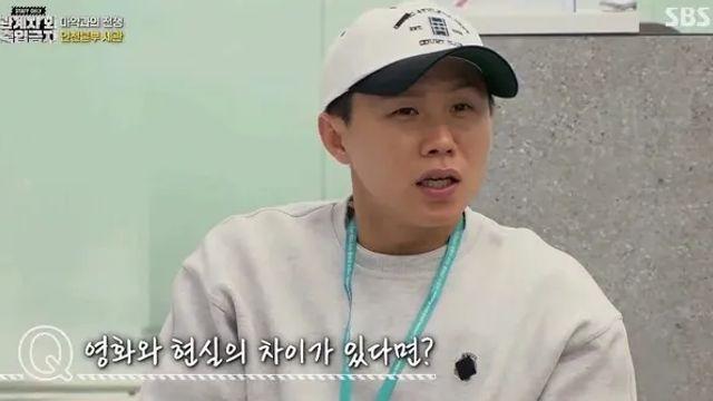 영화를 너무 많이 본 작가.mp4,,