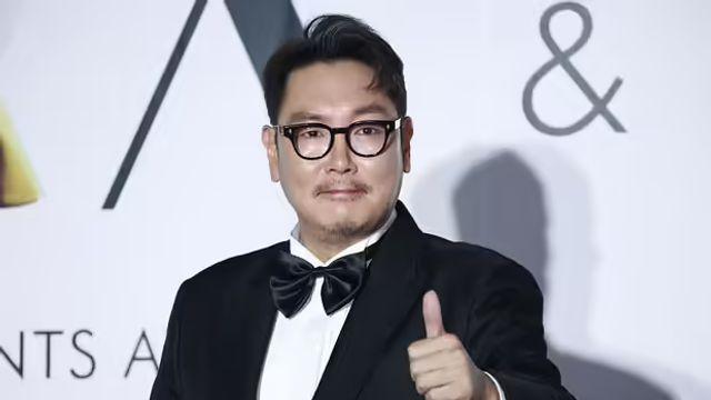 배우 조진웅, 활동 전면 중단 결정...