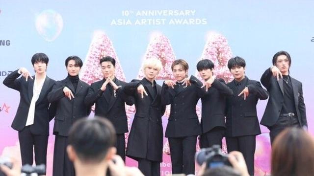 에이티즈, 'AAA 2025' 홀렸다…대상 포함 '5관왕'