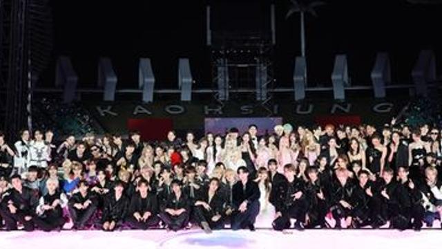 '10주년 AAA 2025' 가오슝 스타디움 뜨겁게 달궜다