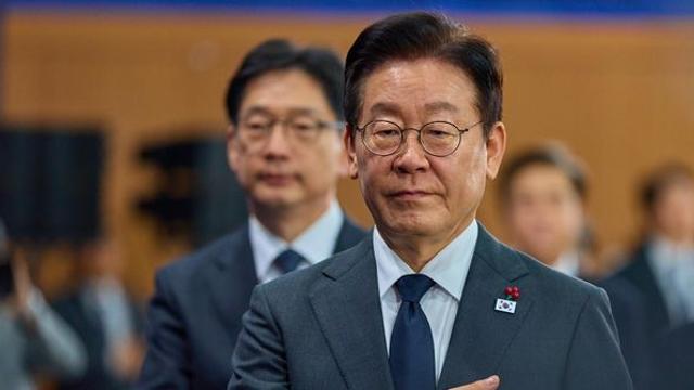 '이재명 정부 6개월 동안 잘한 일' 톱10이 공개됐다