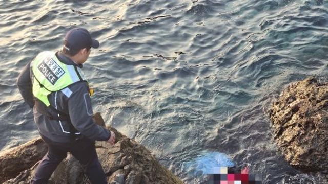 울진해경, 영덕 축산 해역서 해상추락 의심 신고 …실종자 발견·구조