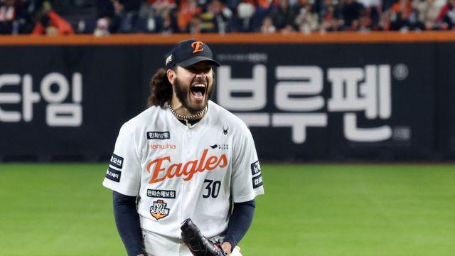 제2의 켈리 누가 되나…폰세·와이스·앤더슨, ‘KBO 역수출’ 러시 시작