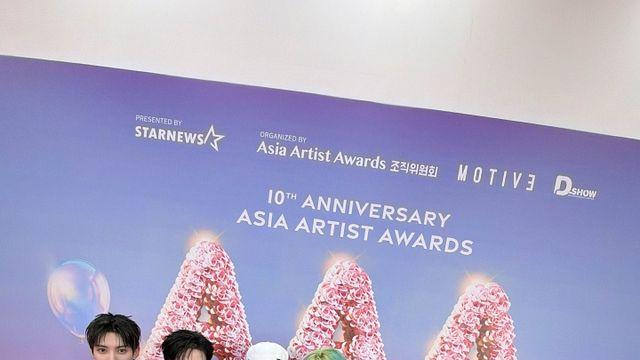 NEXZ, 'AAA 2025' 베스트 뉴 아티스트상 수상…2026년 활약 기대