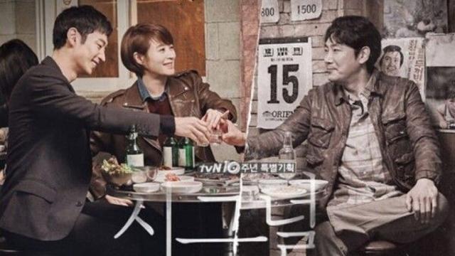 조진웅 은퇴 선언에 '두 번째 시그널' 비상... 김은희 작가-김혜수-이제훈 대형 프로젝트 '공개 미지수'