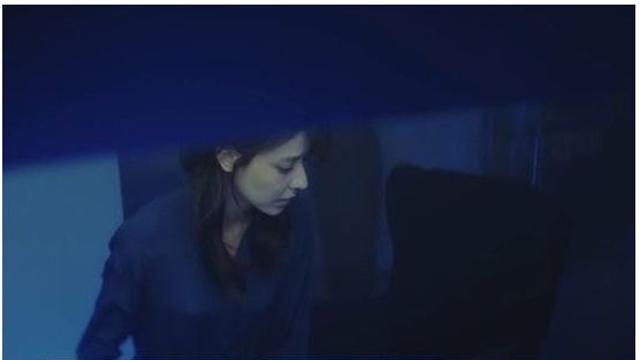 남편의 치료를 위해 기다린 아내